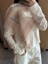 China Replica Burberry Scarf 44usd Only